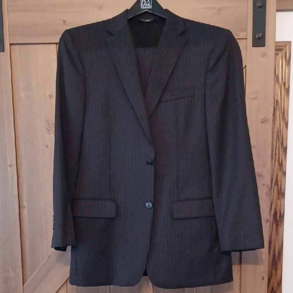 Jos. A. Bank Charcoal Pinstripe Wool Suit Jacket - 41L Pant 35"